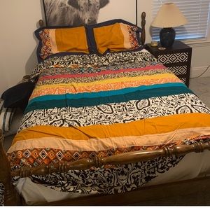 Anthropologie Florence bedding queen/full, duvet cover and shams